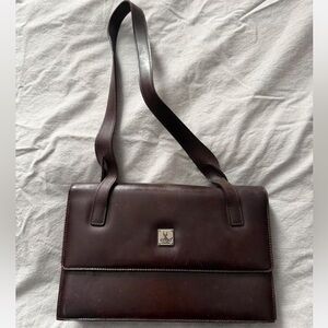 Elegant Brown Leather Shoulder Bag